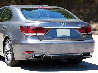 Lexus LS 2006- Chrome Tailgate Trim