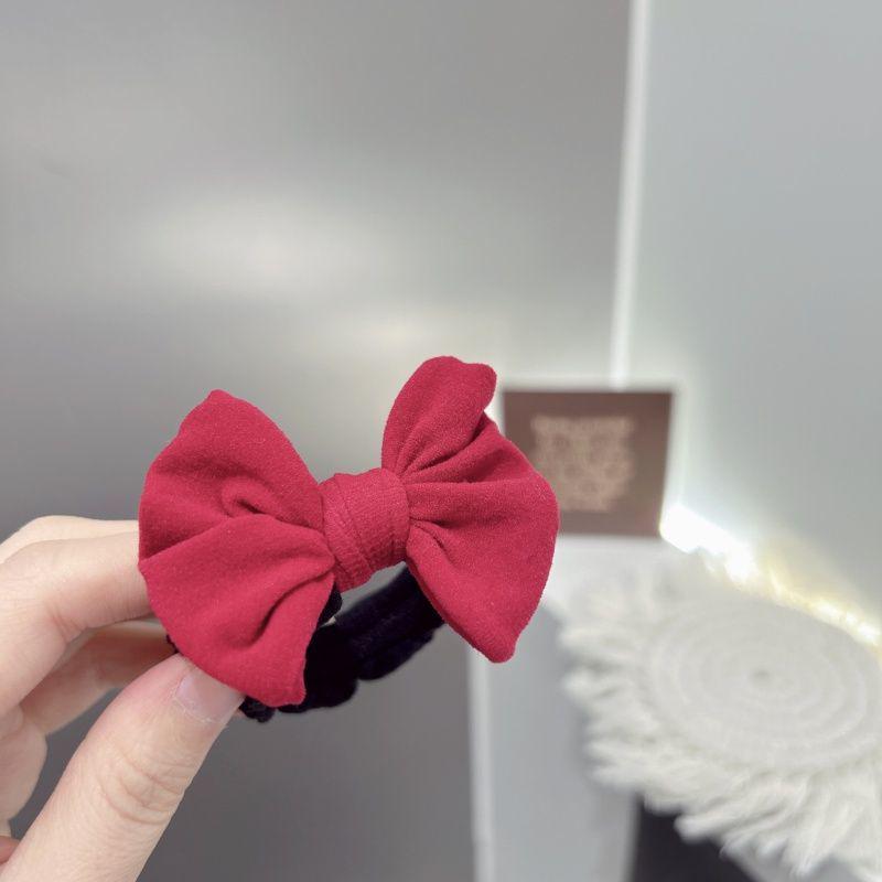 High-End Red Bow Hair Ties: Seamless, High Elasticity, No Damage for Women – Perfect for New Year Festivities