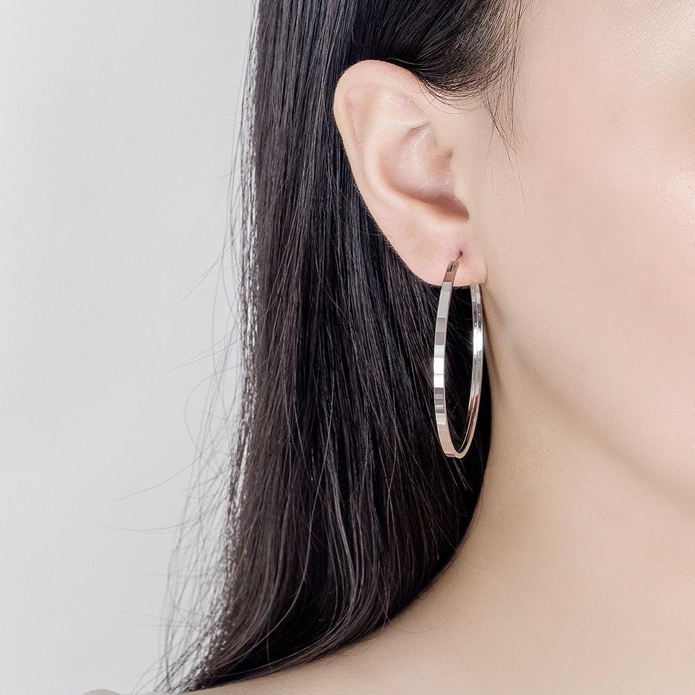 Personalized European & American Trend Elegant Hollow Square & Round Big Hoop Earrings for Women.