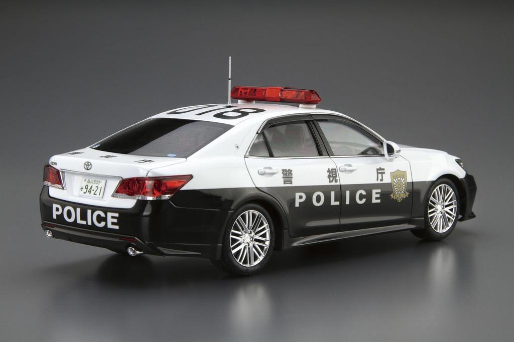 Aoshima Bunka Kyozaisha Modelová řada vozů Toyota GRS214 Crown Patrol Car Traffic Enforcement Plastový model 1/24 č.110 '16