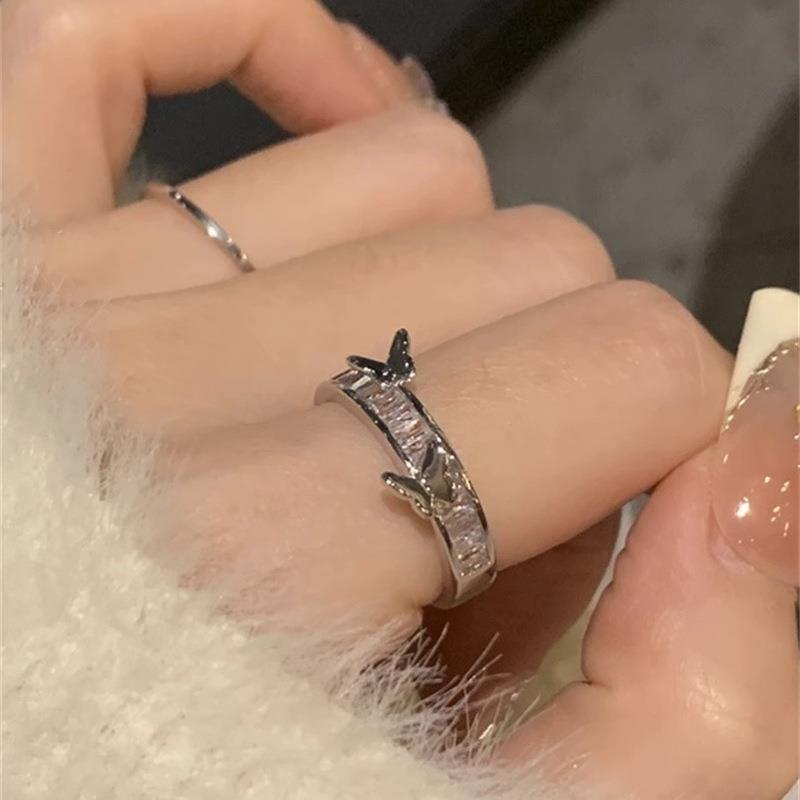 Exquisite Adjustable Butterfly Ring For Women Stylish Copper Fashion Accessory