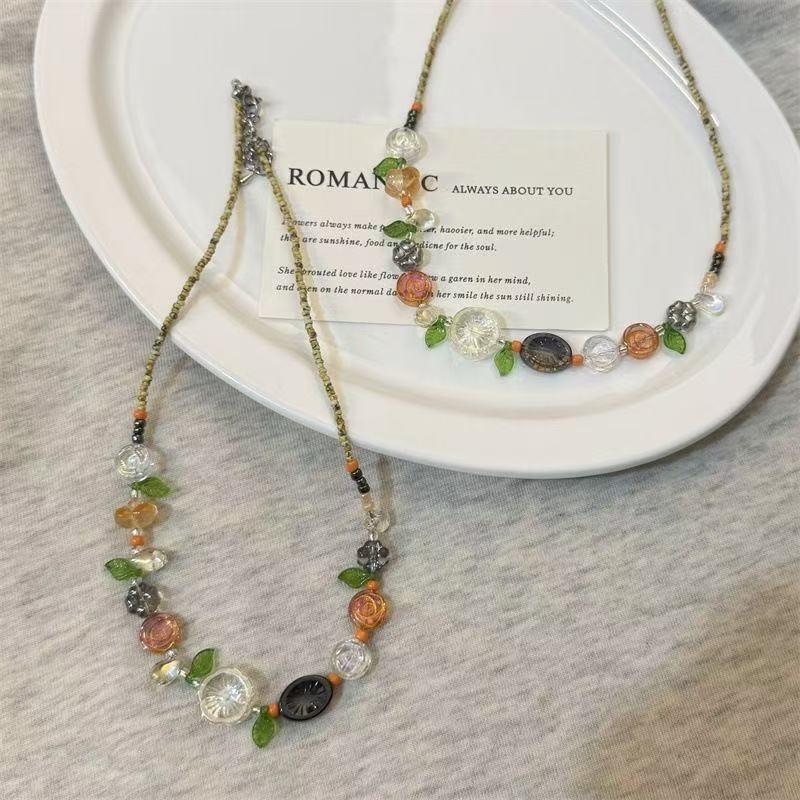 New Fresh Plant Beaded Necklace Niche Versatile Light Luxury Choker Fashion Flower Chain