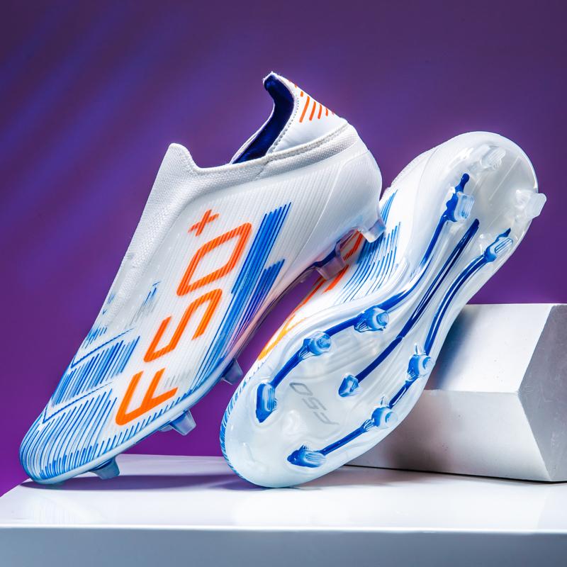 New Men Soccer Shoes Sport Comfortable Adult Non-Slip Indoor Cleats Sport Futsal Training Match Grass Ultralight Football Boots