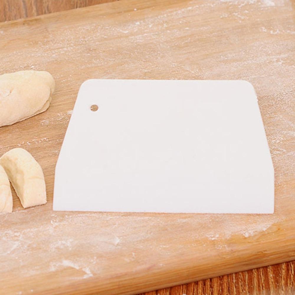 Plastic Cream Cake Cutter, Trapezoidal Dough Cut Oil Scraping Panel Baking Scraper Cake Scraper
