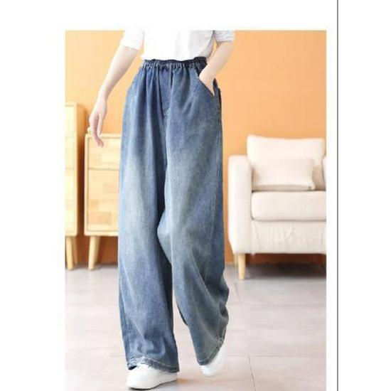 Plus Size Women's Casual Wide-Leg Velvet Denim Pants for Autumn and Winter
