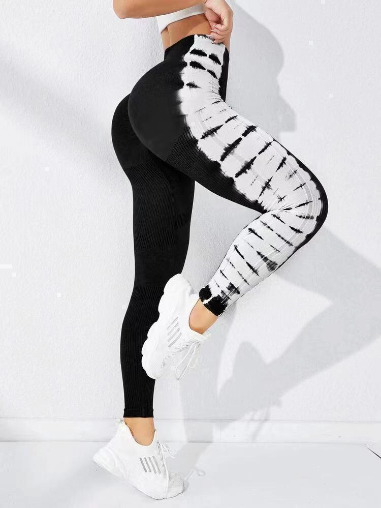 Women's High-Waisted Peach Butt Lifting Yoga Pants - Seamless, Quick-Dry, Skinny Fit