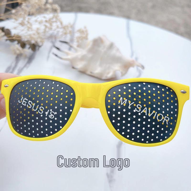 Ochelari de soare cu orificii - Design cu cuie de orez pentru ameliorarea miopiei