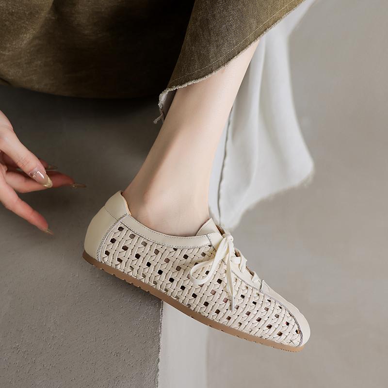 

Мода 2025 Новые летние женские балетки для женщин Модные перфорированные туфли с круглым носком Дышащие балетки Плоские с плетением Повседневные лоферы 34