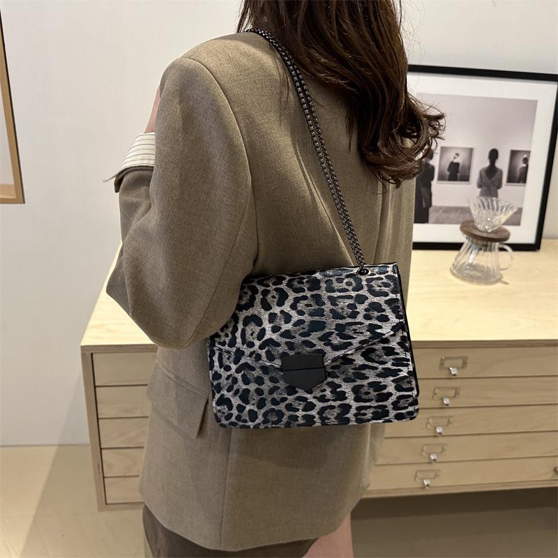 Small Square Handbag Tote Bag For Women Vintage Clutch Bag Leopard Pattern Crossbody Shoulder Bag Ladies Pu Leather Bag KTB