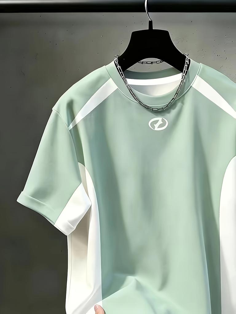 Casual round neck T-shirt, contrasting color block design, fashionable top for all seasons