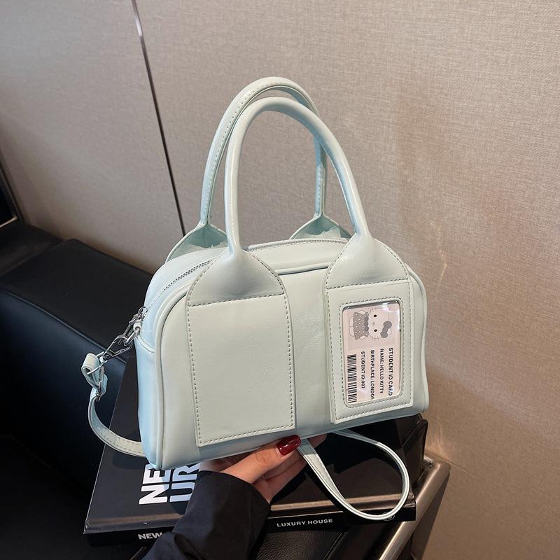 This year, Boston bags are popular for women's spring and summer 2025 new versatile messenger bags, simple women's portable pillow bags.