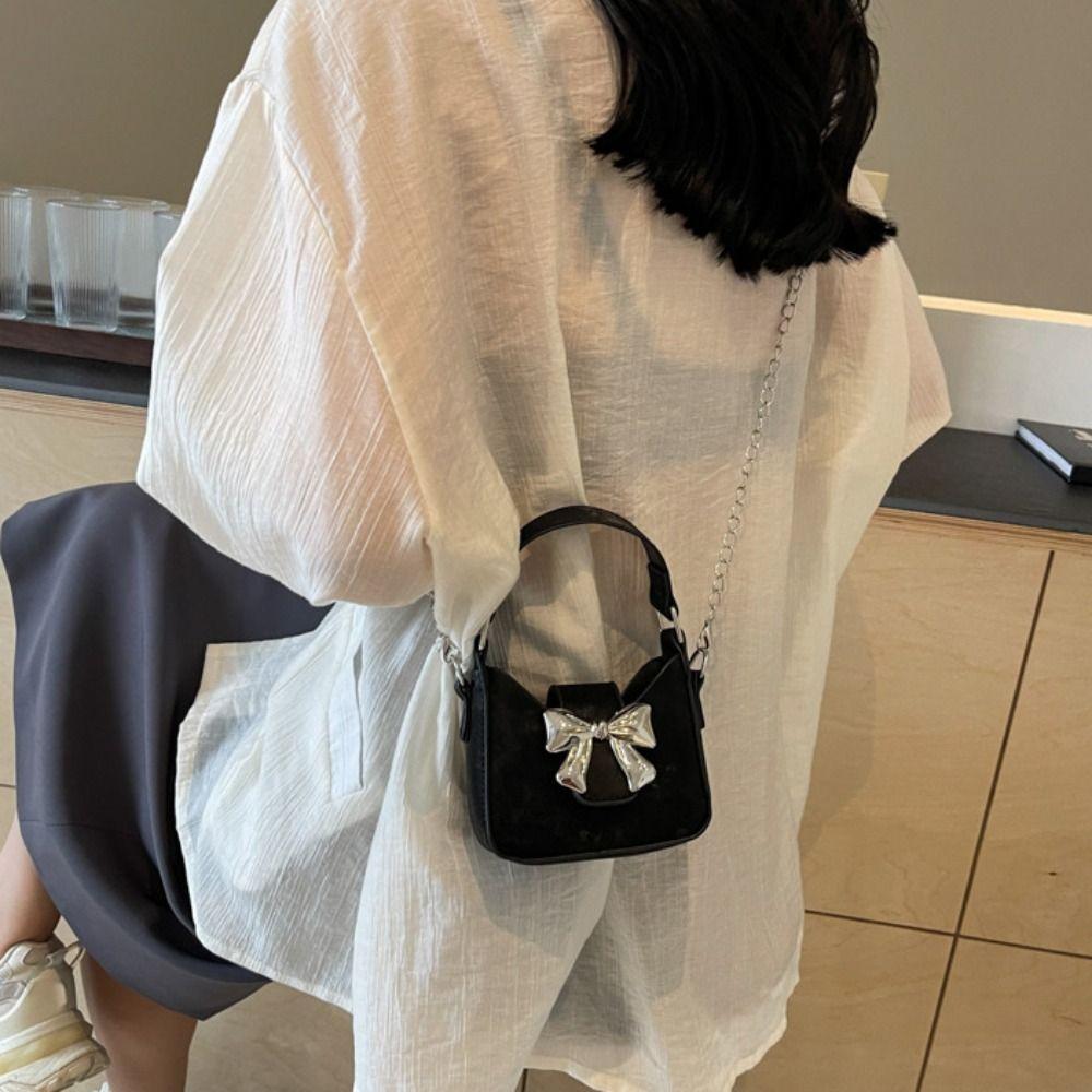 Pu Leather Bow Buckle PU Bag Mini Women's Shoulder Bag Simple Silver Bucket Bag  Makeup Bag