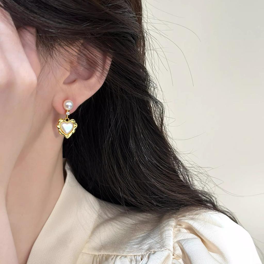 5A Button Natural Freshwater Pearl Drop Earrings Heart Shell Pendant Accent S925 Needle Pendant Earrings Women Jewelry