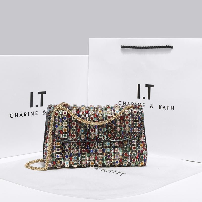 Xiaoxiang Feng Shui Diamond Chain Small Square Bag Women's New High End Diamond Studded Mobile Phone Bag Fashion Underarm Bag