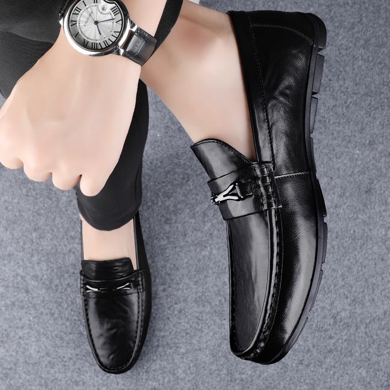 Fashionable Korean Style Leather Casual Shoe Lightweight Comfortable Driving Loafers Soft Soled Men Business Elegant Daily Shoes
