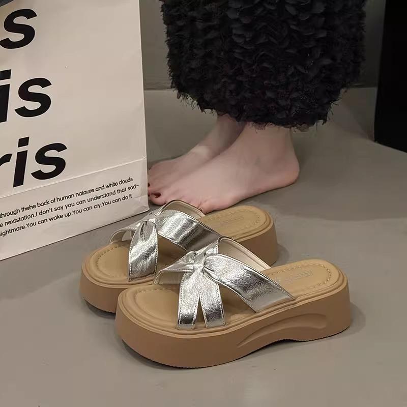 

Женские летние шлепанцы на толстой подошве, увеличивающие рост, серебристые, крутые, новые, высококлассные сандалии Boken с одной перемычкой 34