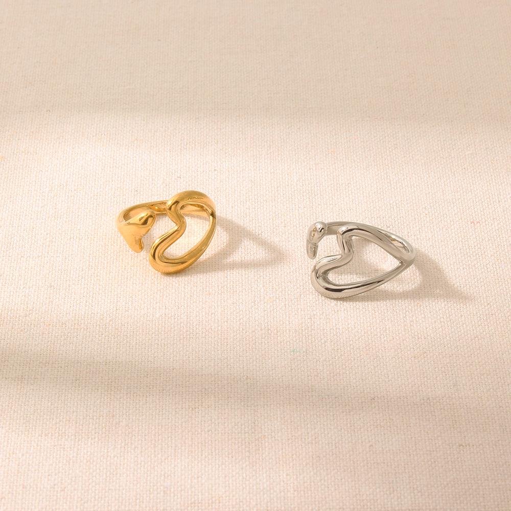 European & American Titanium Steel Heart Hollow Double-Headed Versatile Open Ring, 18K Gold Plated