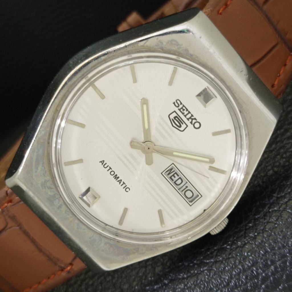 

SEIKO 5 AUTOMATIC JAPAN 6309A MENS VINTAGE SILVER COLOR DIAL WATCH a701367-5 R206a-a701367