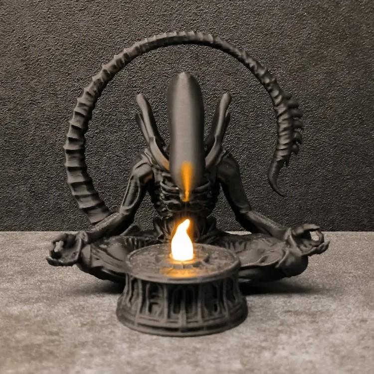 Alien-shaped Desktop Ornament, 3D Printed, Creative Desktop Decoration, Birthday Gift