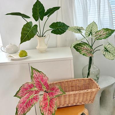 Foglia Artificiale di Alocasia Piante Verdi Finte Gambo Foglie Tropicali Finte Realistiche per Centrotavola Matrimonio Fai-da-te Composizione Floreale Decorazione Vaso Casa