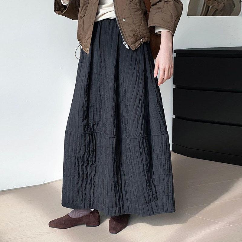 

Повседневная плиссированная юбка средней длины с высокой талией, женская свободная винтажная однотонная простая юбка, весенняя универсальная повседневная одежда 2XL чёрный