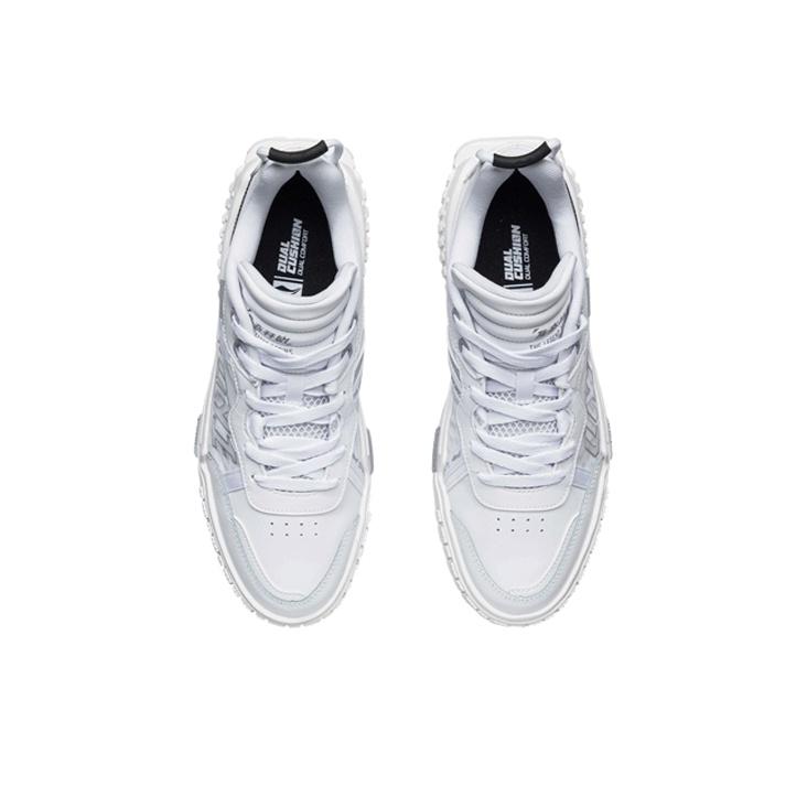 Li-Ning Comfortable Breathable Lightweight Non-Slip Low-Top Skate Shoes Men Sneakers Standard-White AGCR123-1