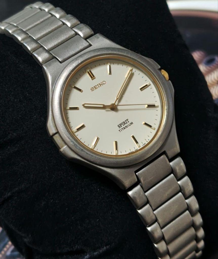 [USED] Seiko SPIRIT Titanium Model Number 7N01-7100 Working