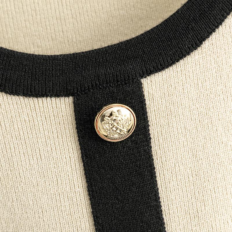 Høst- og vinter strikket bred todelt dame moteriktig avslappet dress med rund hals