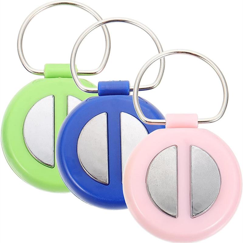 Hand Buzzer Toy Shocking Handshake Trick Joke Toy Party Prank Toy Electric Tricky Toy for April Fools Day Halloween Random Color