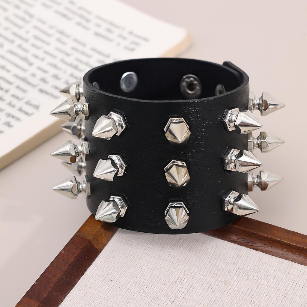 Punk Exaggerated Bracelets with Pointed Nails and Rivets Three Rows of PU Leather Bracelet Bar Accessories Women's Bracelets