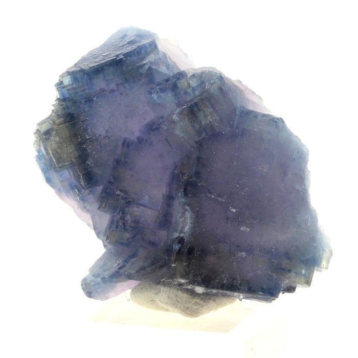 Pierres et Minéraux. Fluorite Bleue. 163.4 ct. Fontsante Mine, Var, France. Rare.