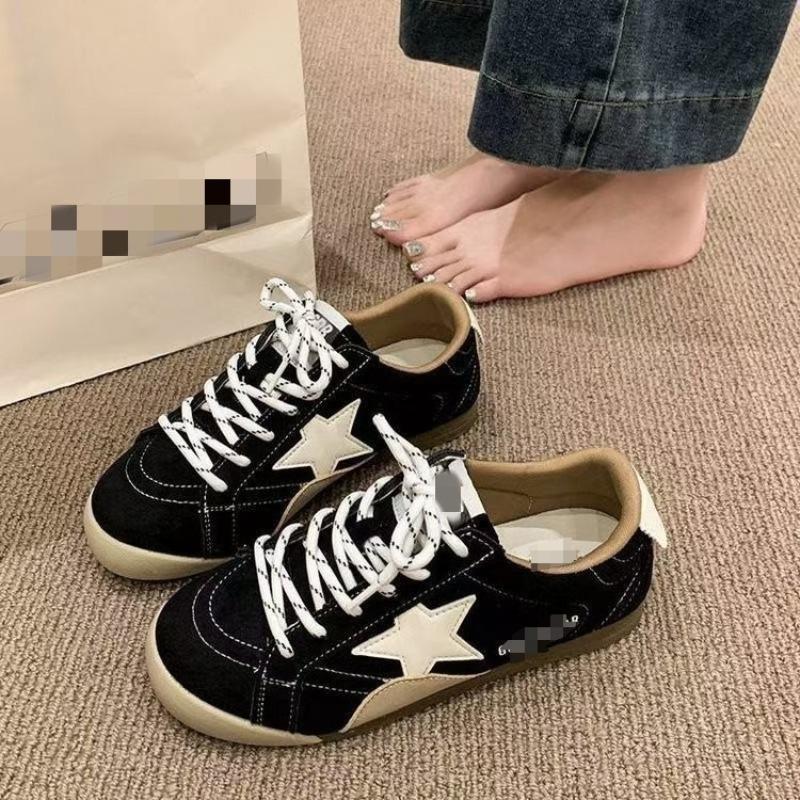 Retro Little White Shoes Women's Autumn New Flat-bottomed Versatile Casual Niche Sports Star Board Shoes