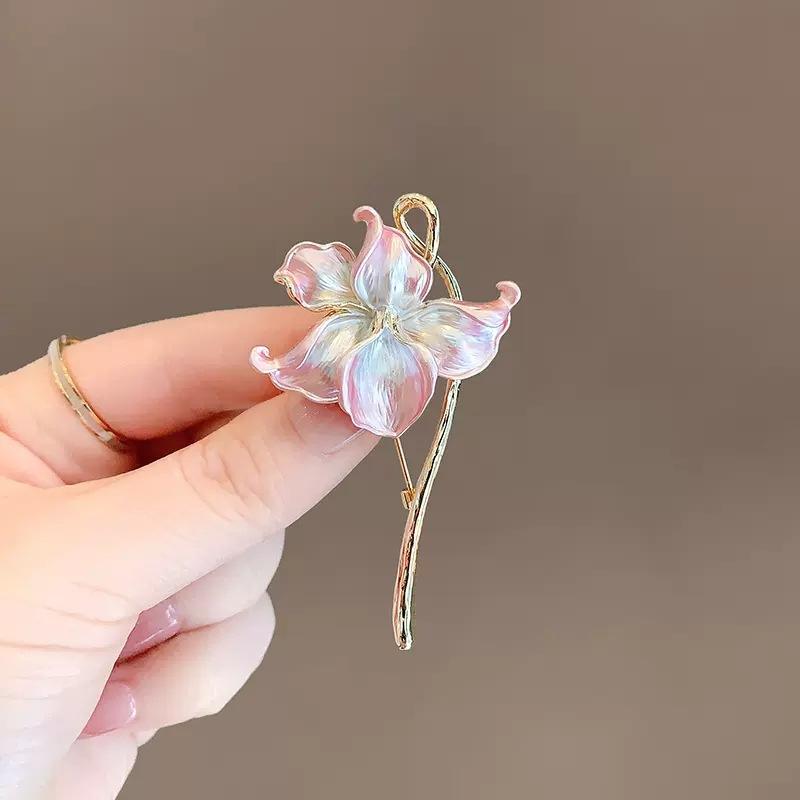 Свежая эмалевая брошь кувшинка, высококачественный женский костюм, бутоньерка, булавки от засвечивания, аксессуары, подарок