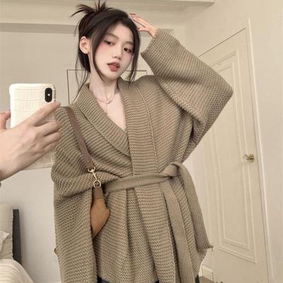 French High-end V-neck Cardigan Jacket for Women In Spring Autumn Lazy Style Waist Cinched Thick Knit Sweater Top with Straps