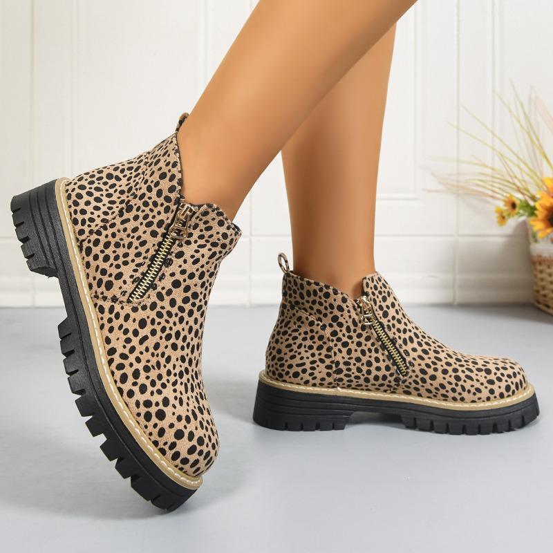 Women's Wide Width Leopard Chelsea Boots, Round Toe Chunky Heel Ankle Boots, European Style Versatile Booties for Women