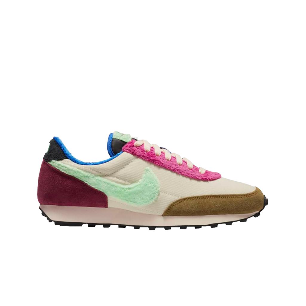 (w) Nike Daybreak Fossil Illusion Green