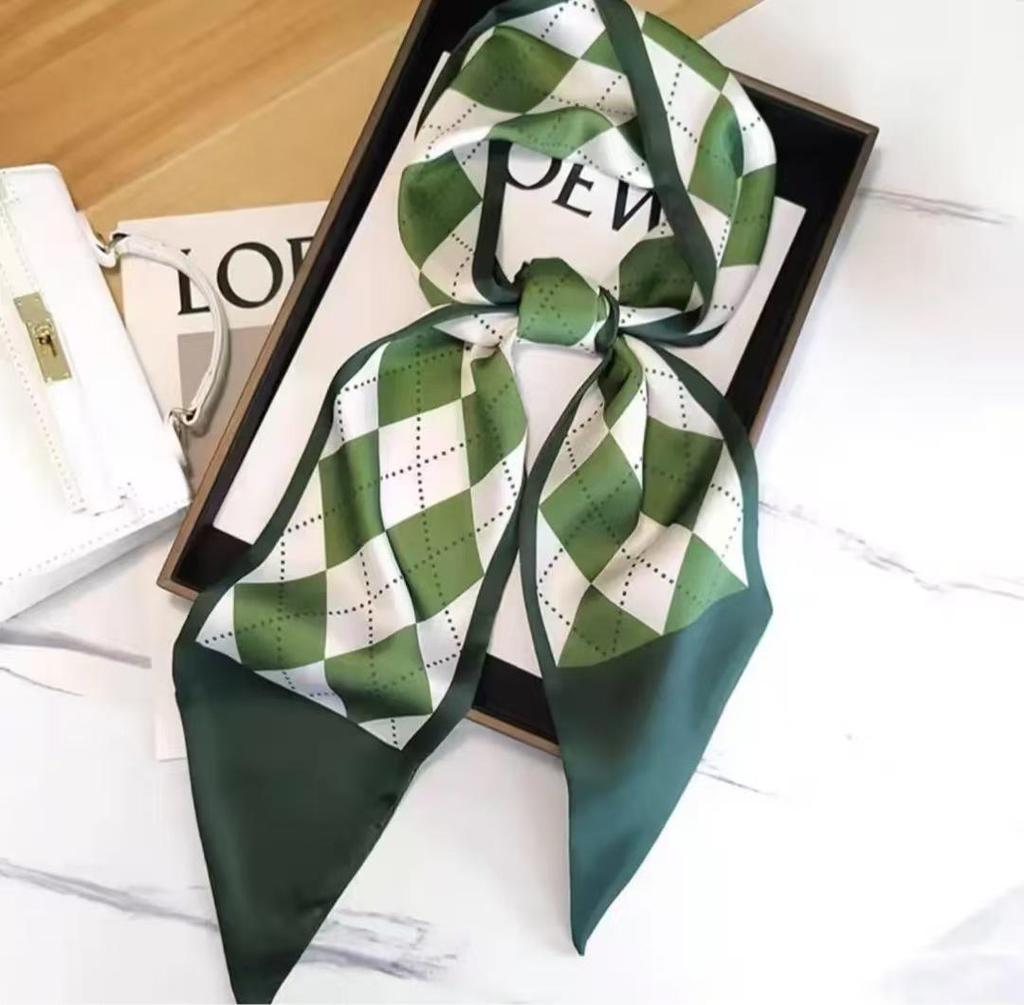 Classic Silk Feel Diagonal Scarf: Versatile Imitation Silk Neckerchief for Spring & Autumn