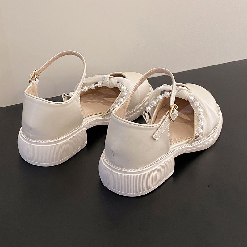 Mary Jane Schuhe Mädchen 2025 Neu Sommer Französische Kleine Lederschuhe Flache Einzelne Schuhe Feenstil mit Rock Baotou Sandalen