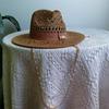 Nuovi Cappelli di Paglia da Donna alla Moda con Ape Metallica Lettera Eleganti per le Vacanze Cappello Boater Estivo a Tesa Piatta Cappello da Sole da Spiaggia