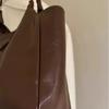 New Fashion Large Capacity Shoulder Bags Vintage Brown PU Leather Women's Tote Bags Chain Underarm Bucket Bags for Commuter