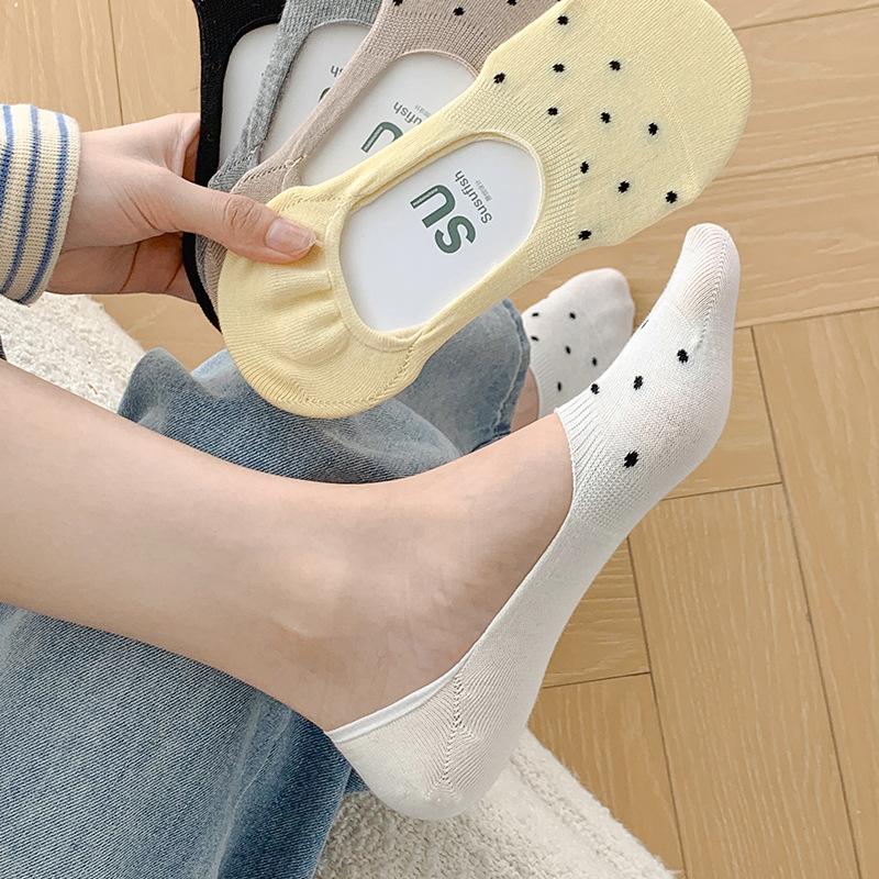 Cute and Versatile Simple Polka Dot Socks for Spring and Summer, Women's Shallow Mouth Invisible Boat Socks, Breathable Thin Women's Socks