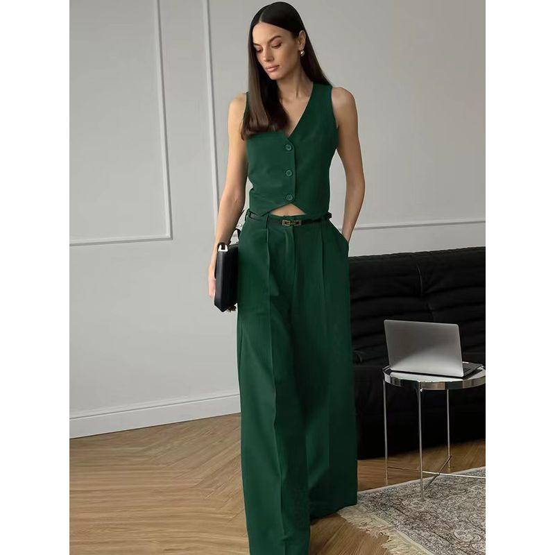 Fashion Wind Fashion New Arrival V-neck Sleeveless Vest Pants Two-piece Set V-Neck Vest and Pants Set