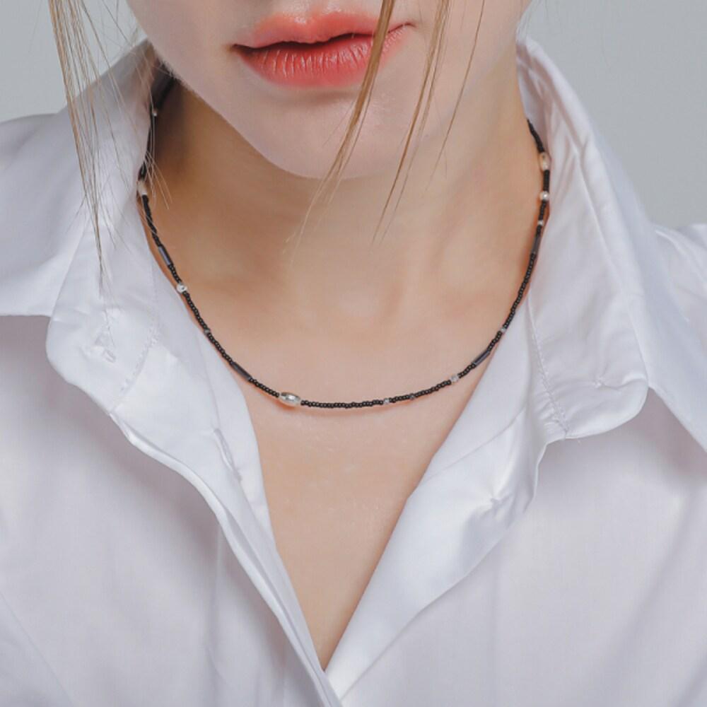 [Made] Black Seed Cut Silver Ball Necklace N01100