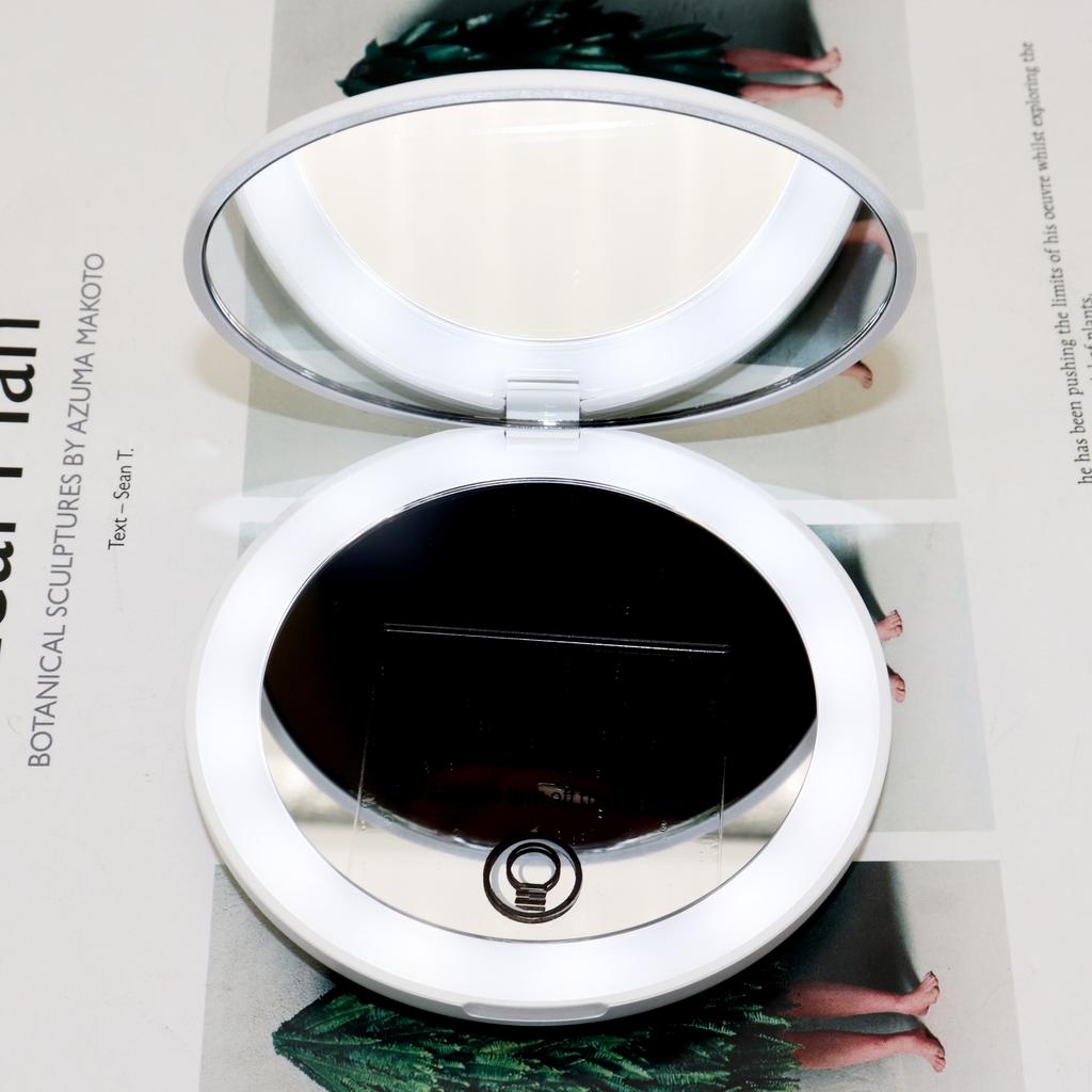 Custom Logo Handheld Mirror Private Label Compact LED Pocket Mirror LED Lights Travel Small Portable Makeup Mirror