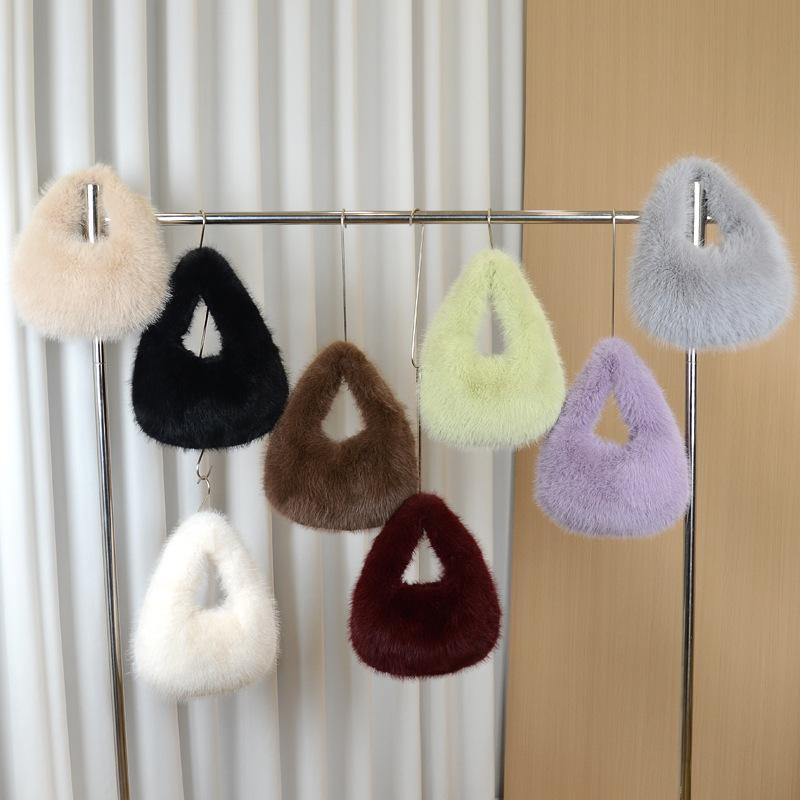 New imitation fox hair Korean version of cute fashion dumpling bag Internet celebrity trend