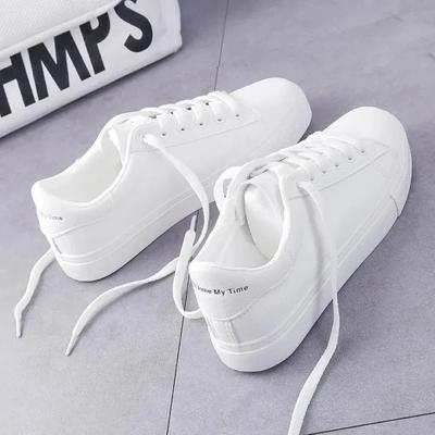 Chaussures Vulcanisées pour Femmes Chaussure Blanche Femmes Running Printemps Automne Mode Respirantes à Lacets Baskets Décontractées De Mujer