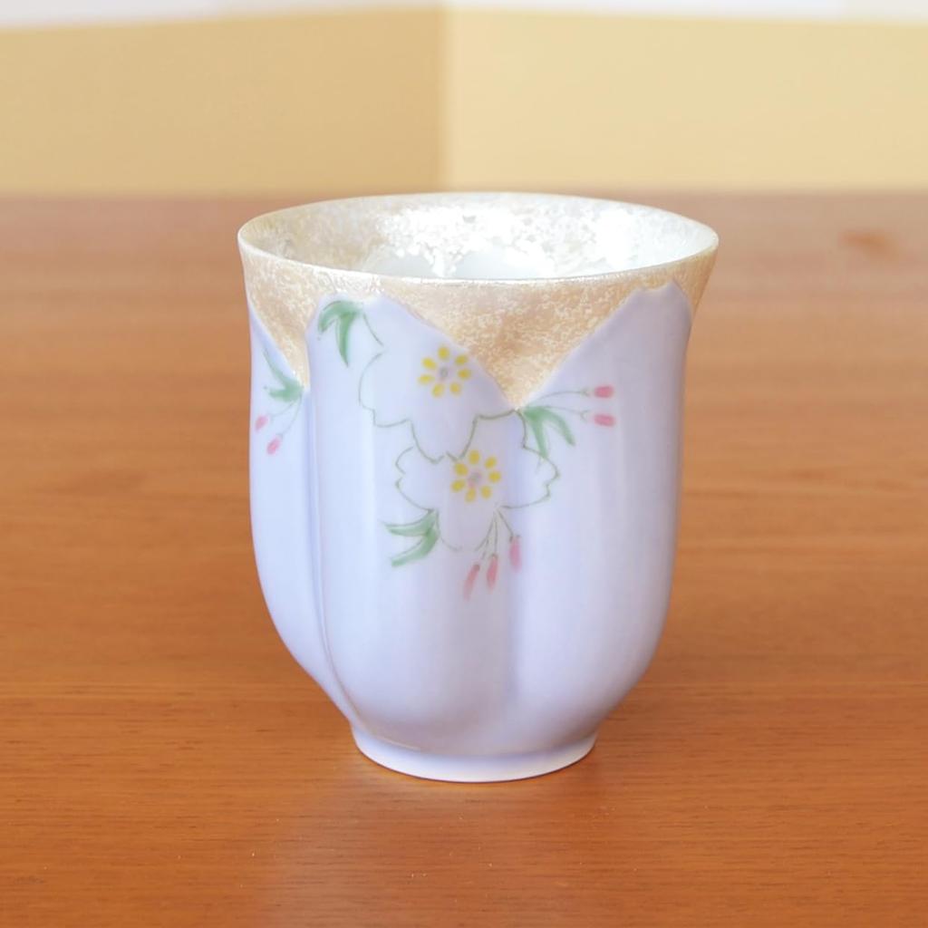 A perfect gift for celebrating the 70th This Arita ware shaped like a cherry blossom features a no design and comes in a longevity wooden box with a