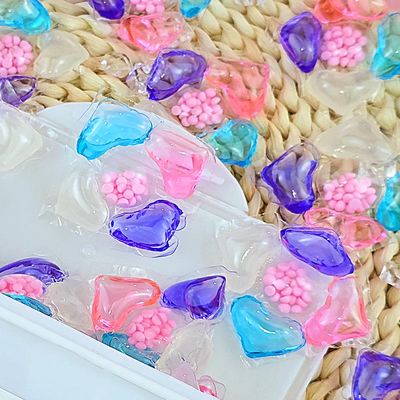 Five-in-One Laundry Pods: Long-Lasting Fragrance, Cleaning, Softening, Stain Removal, Multi-Chamber Ball