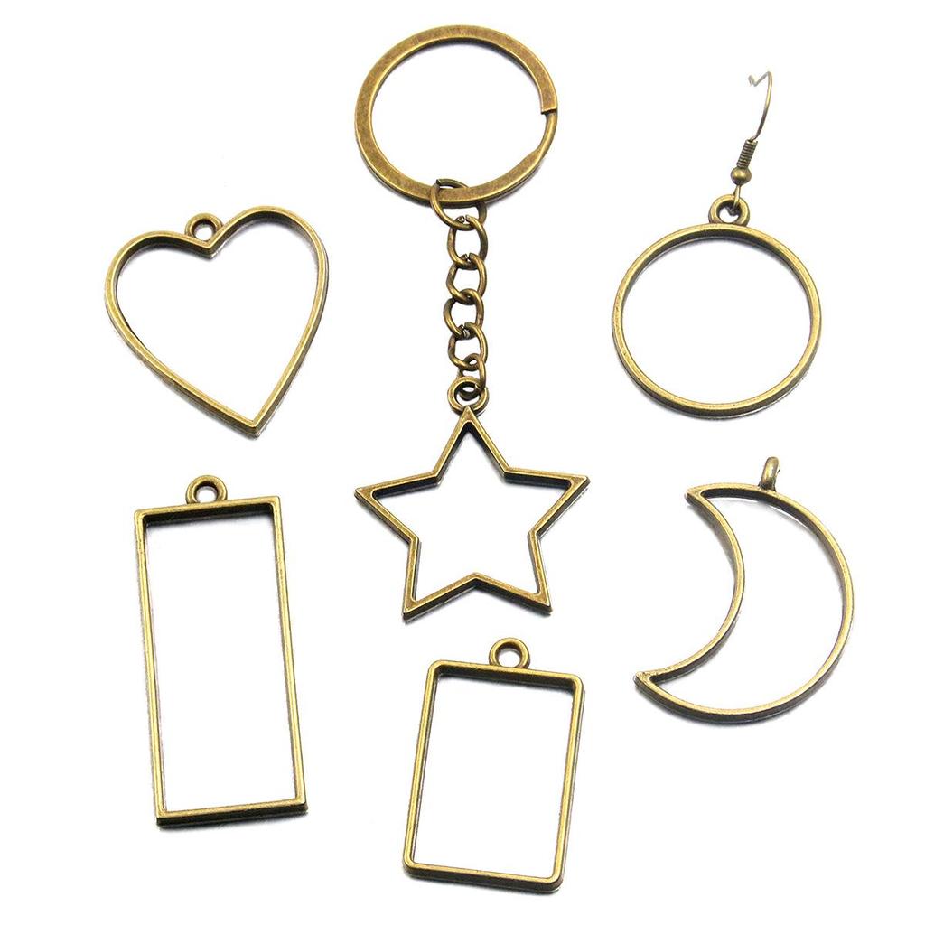 17 Ancient Green DIY Alloy Jewelry Pendants: Moon, Round, Heart with Drip Glue and Hollow Borders.