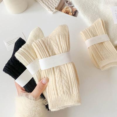 3 Paare/Los Neue Kaschmirwolle Socken Damen Winter Verdicken Warm Schwarz Weiß Pack Set Thermisch Japanische Mode Einfarbig
